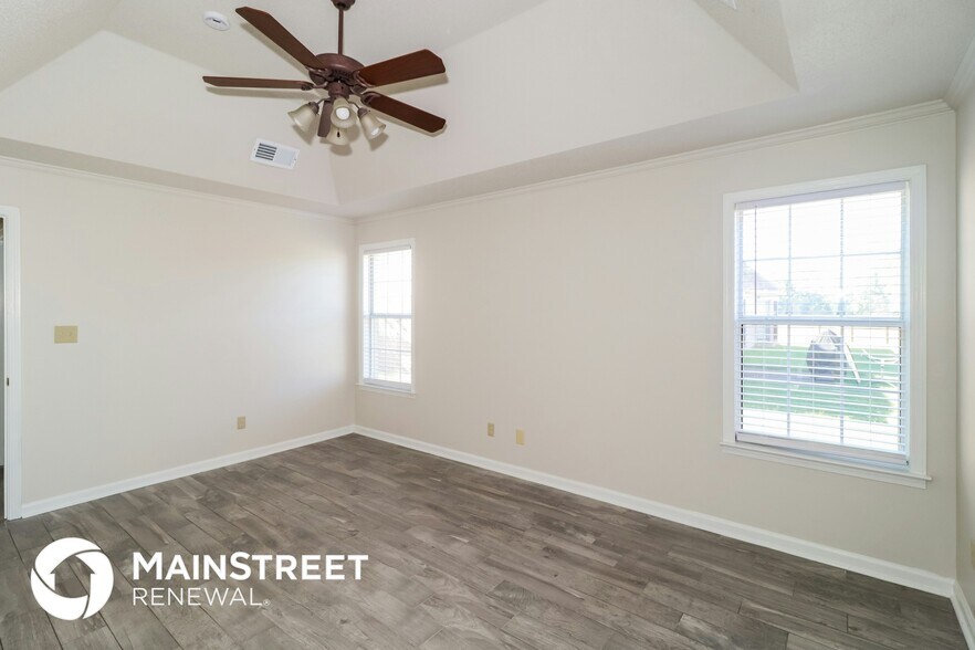 Building Photo - 4704 Ashcroft Dr