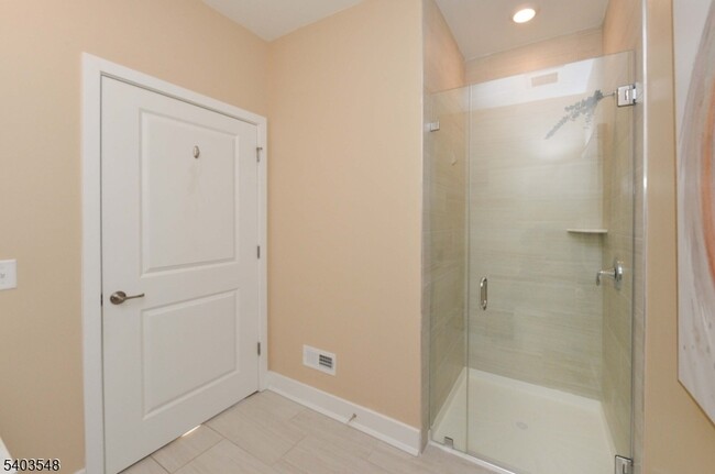 Building Photo - 92 Harvest Wy