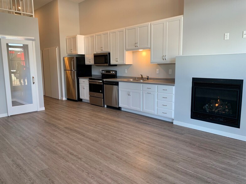 Interior Photo - 24 North Lofts on College Avenue