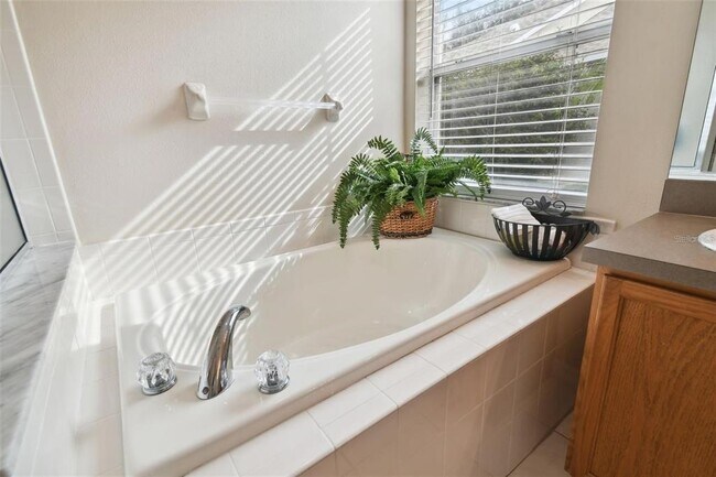 Building Photo - 7655 Citrus Blossom Dr