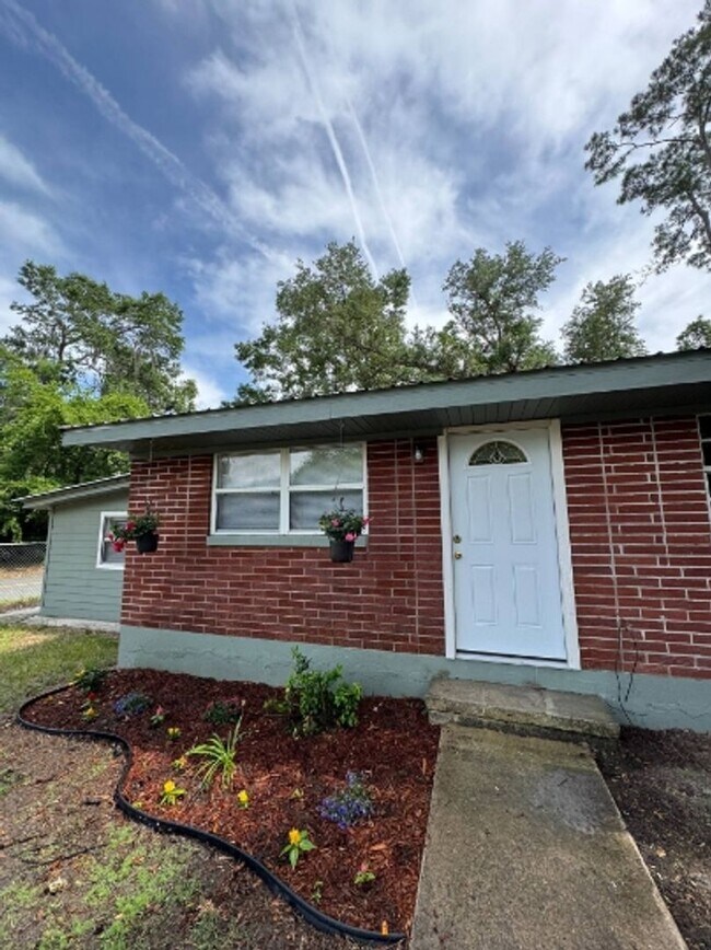 Primary Photo - New Unit for Rent!