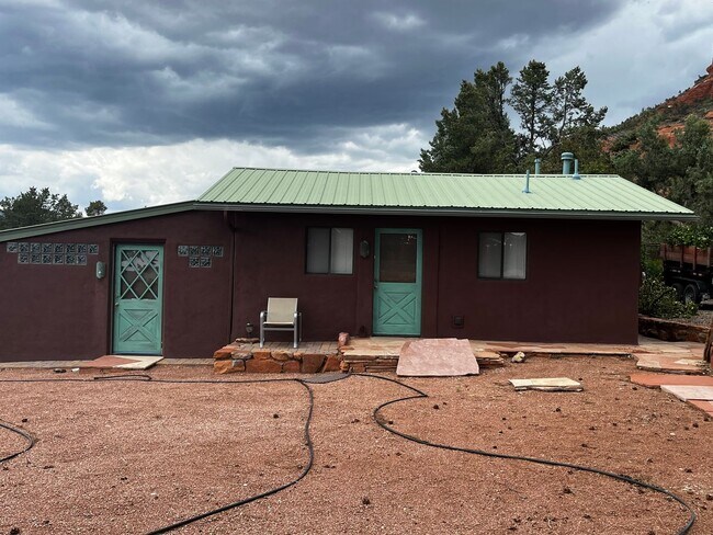 Building Photo - Unfurnished, 1-year long-term rental