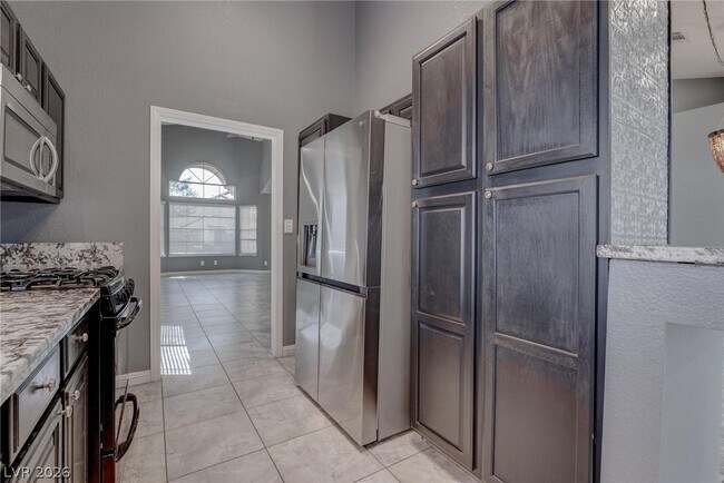 Building Photo - 7817 Cape Vista Ln