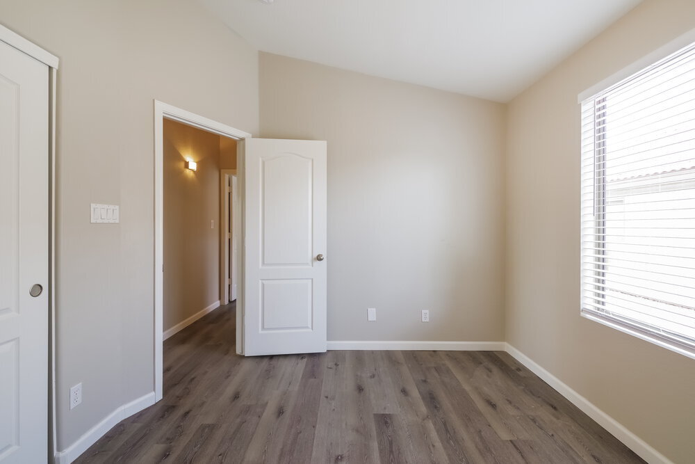 Building Photo - 13284 W Port Au Prince Ln