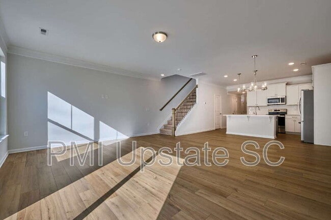 Building Photo - 49 Fair Vlg Ln