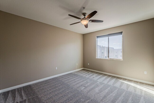 Building Photo - Modern Desert Living in the Heart of Downtown with PRIVATE GARAGE!!