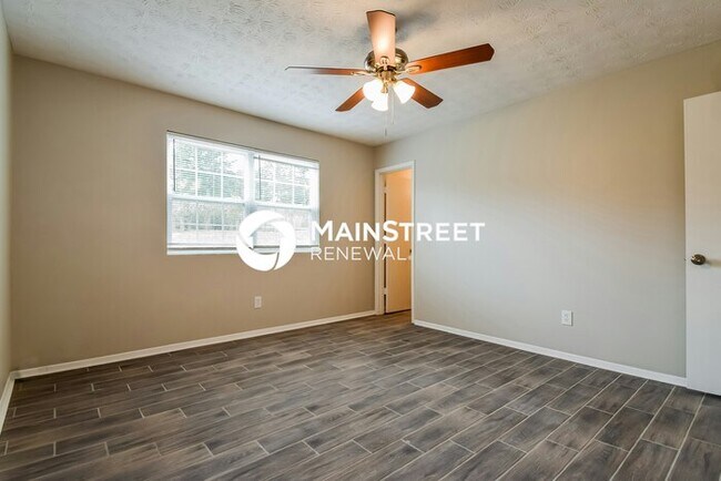 Building Photo - 3 Bedroom Pet-Friendly Home in Norcross, GA with Main Street Renewal