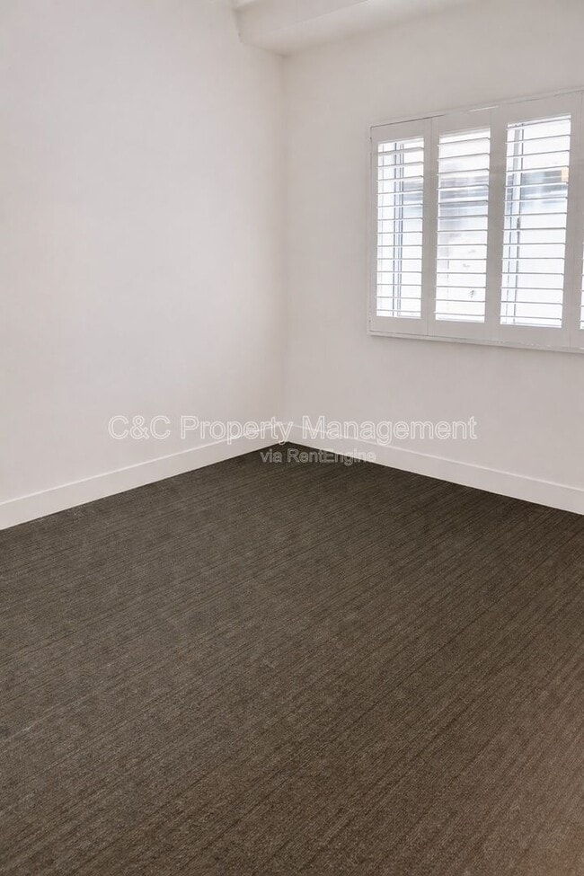 Building Photo - 7857 W Manchester Ave