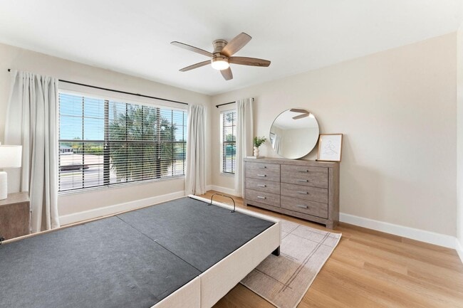 Building Photo - 2431 Heron Terrace