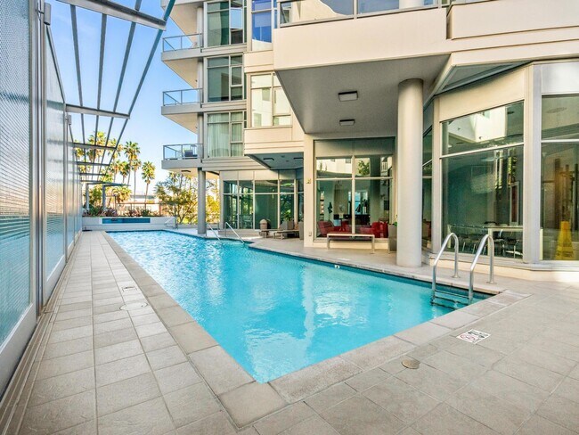 Building Photo - Furnished Aria Penthouse with Panoramic Views & Wraparound Balcony