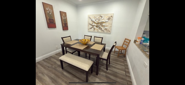 Building Photo - 22681 Oakgrove