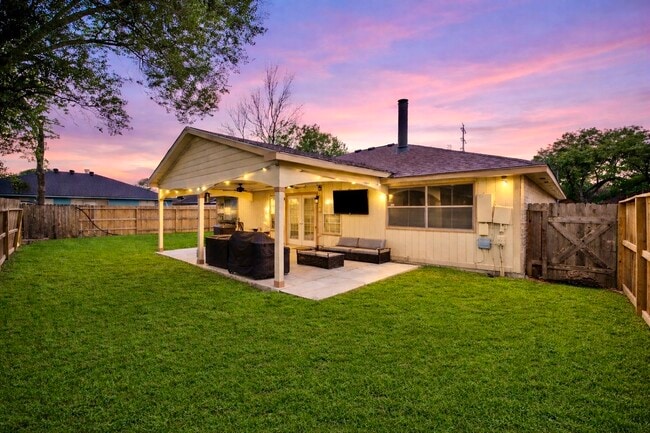 Building Photo - 1418 Pennygent Ln