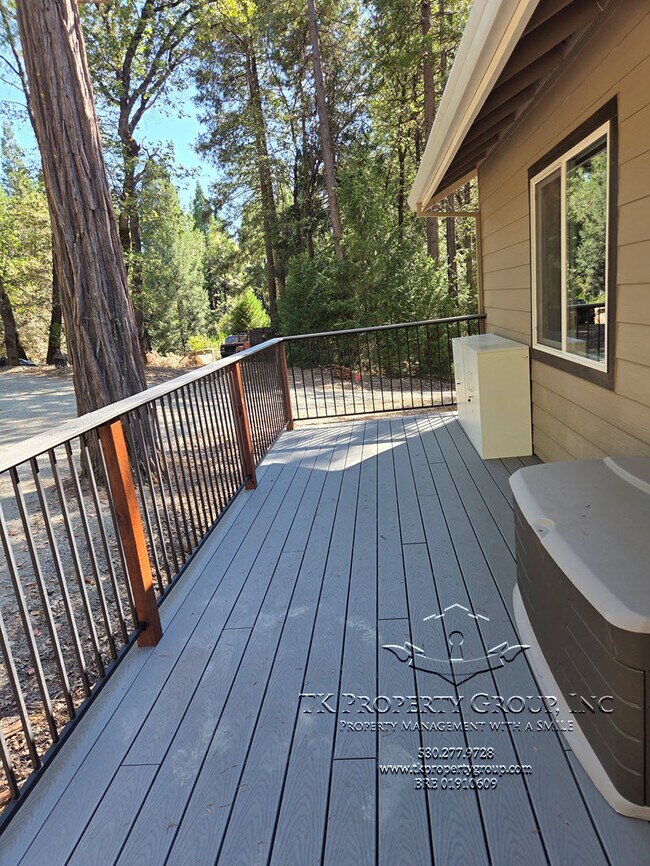 Building Photo - 18449 Shasta Dam Way