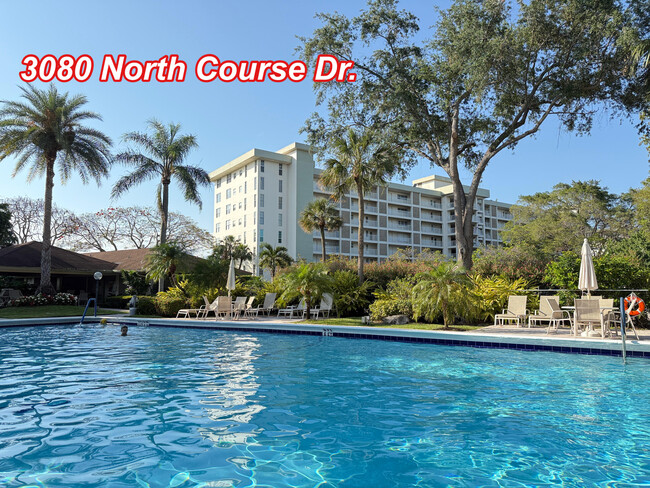 Building Photo - 3080 N Course Dr