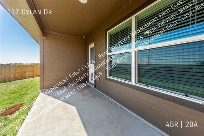 Building Photo - 117 Dylan Dr