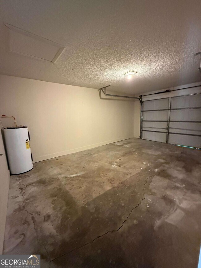 Building Photo - 16 Sapelo Dr