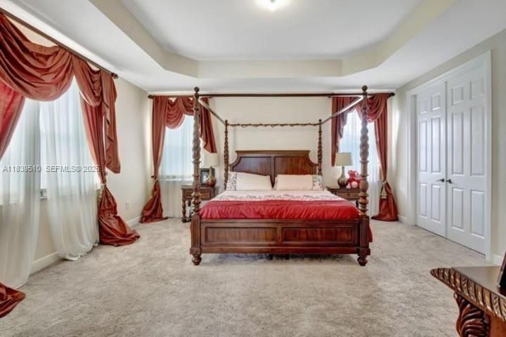 Building Photo - 5078 SW 183rd Ave