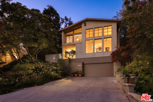 Building Photo - 6319 Heather Dr