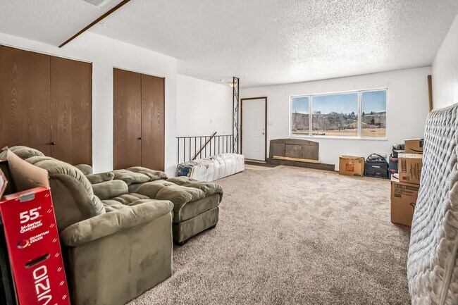 Building Photo - Charming Townhome in Beautiful Rangely, CO