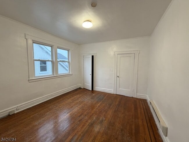 Building Photo - 205 Chancellor Ave