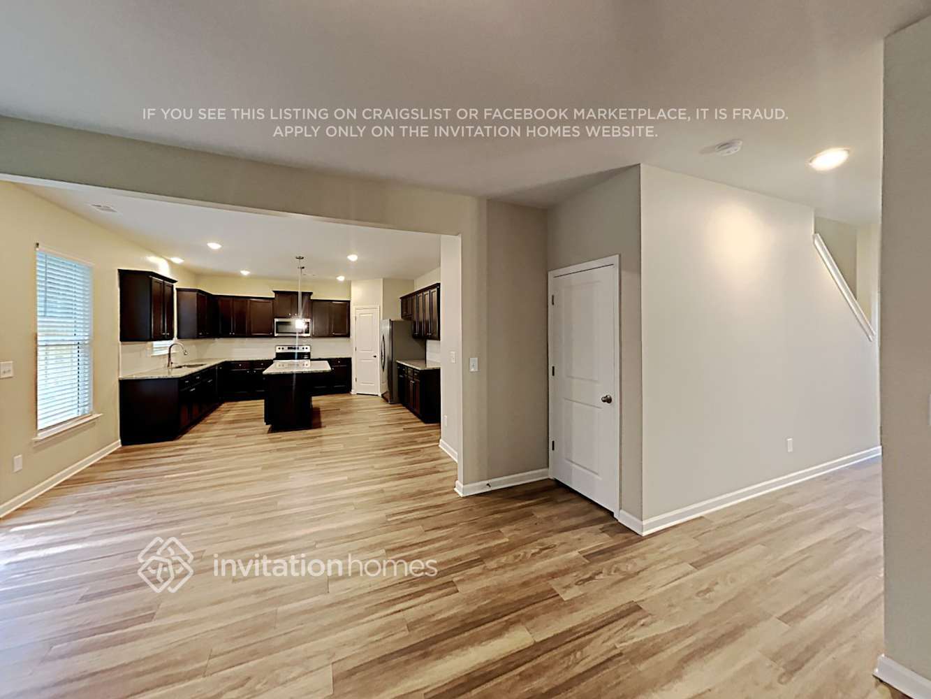 Building Photo - 99 Lantana Crossing