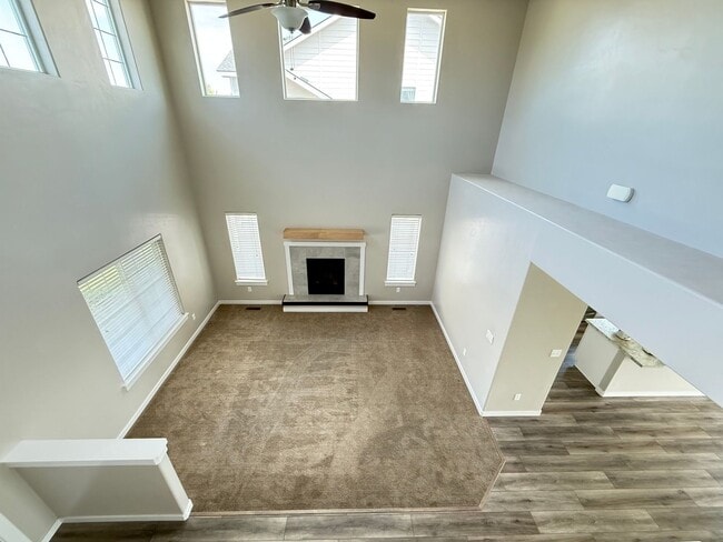 Building Photo - 4 Bedroom with 3 Car Garage in Meridian