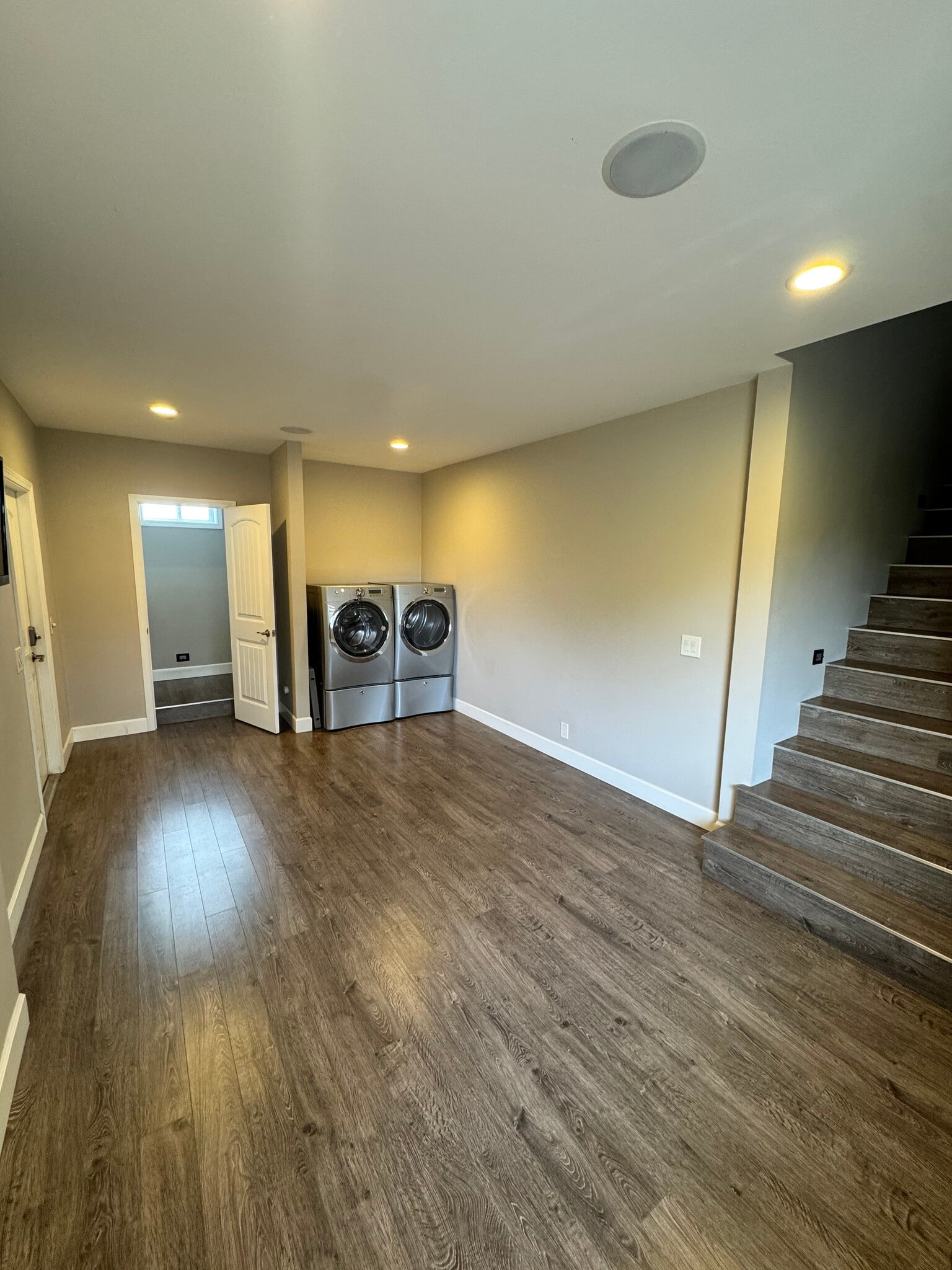 Building Photo - 1176 Dawnridge Ave