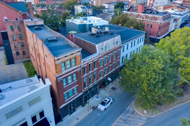 Building Photo - Historic Loft in Pike Star Building