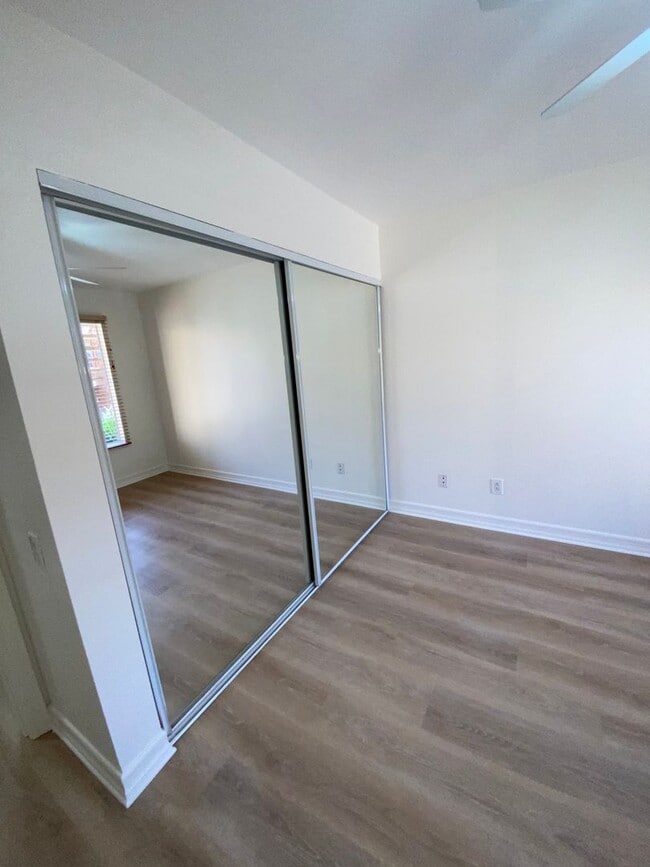 Building Photo - 1BD/1BA Condo - Downstairs Unit - Parking ...