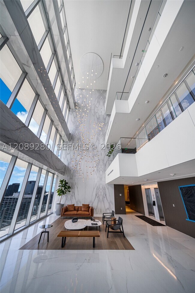 Building Photo - 300 Biscayne Blvd
