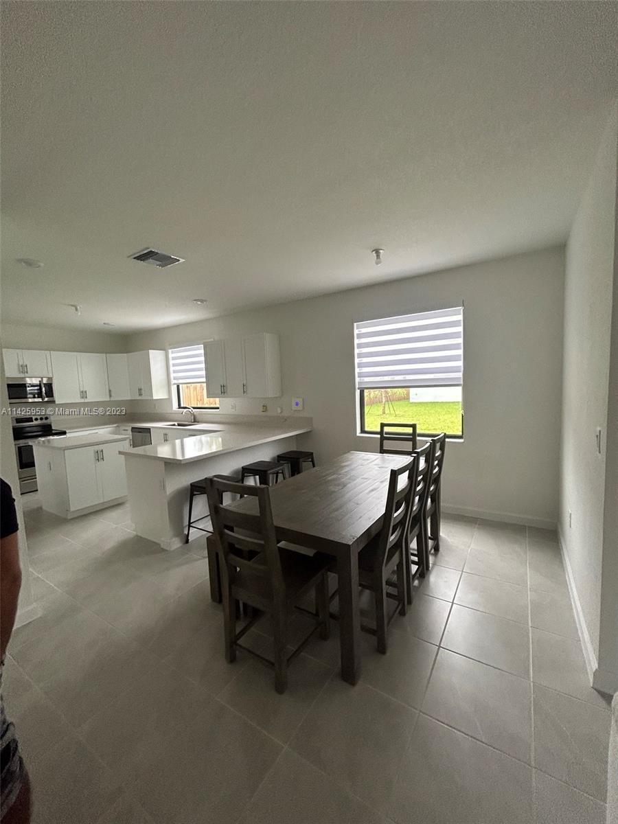 Building Photo - 13351 SW 284th St