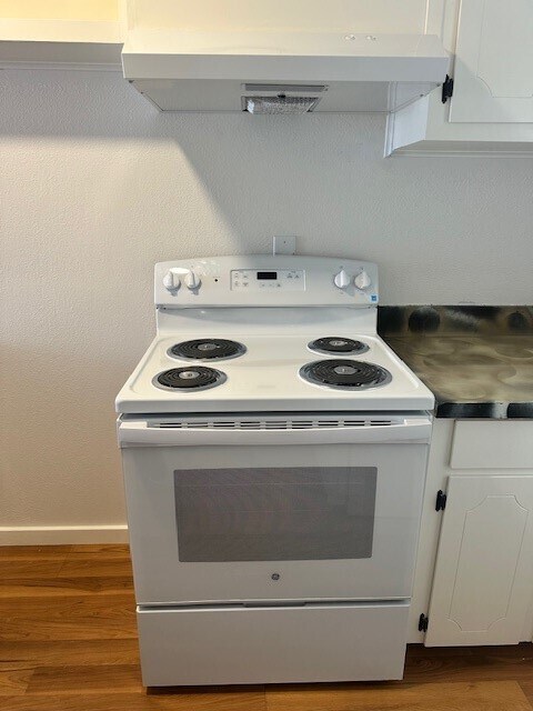 Building Photo - 4252 Belle Park Dr