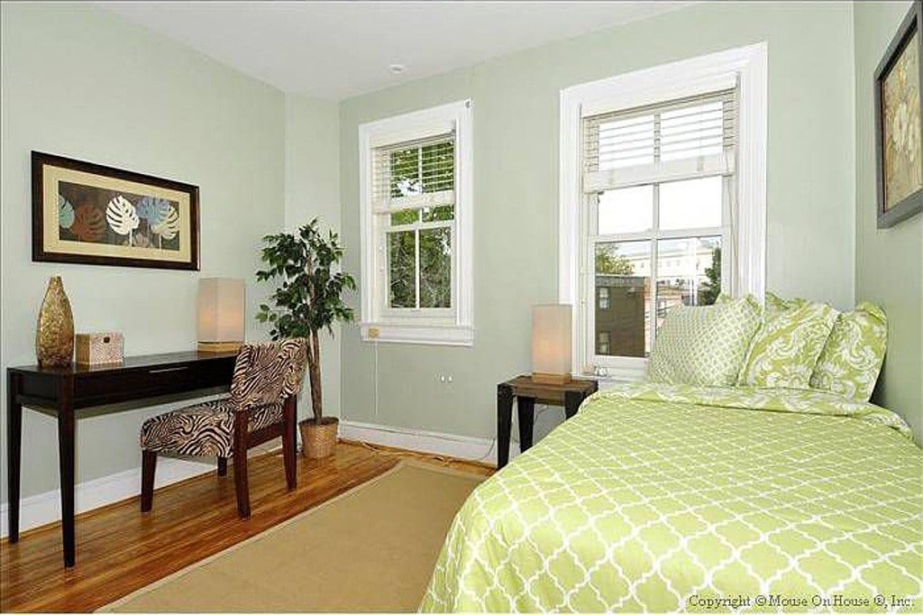 BR w Capitol View - 134 N Carolina Ave SE