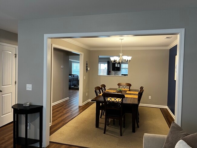 Building Photo - 934 Native Rye Wy