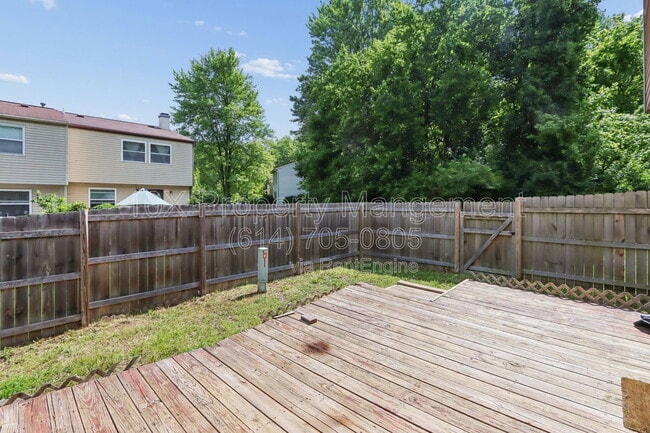 Building Photo - 3850 Julia Ct