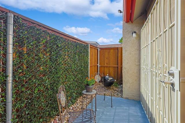 Building Photo - 6505 Hickock Dr