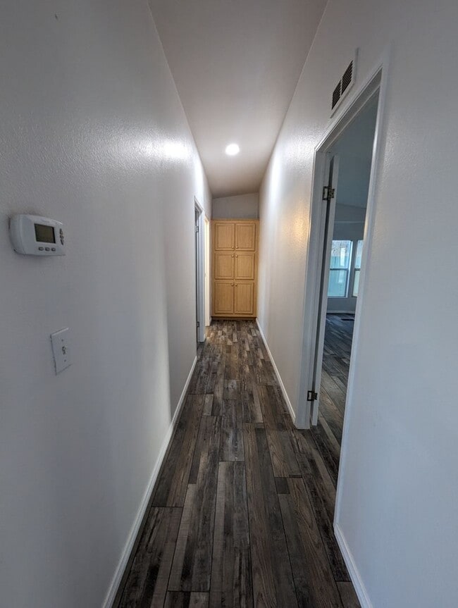 Building Photo - Littlerock 3 Bedroom