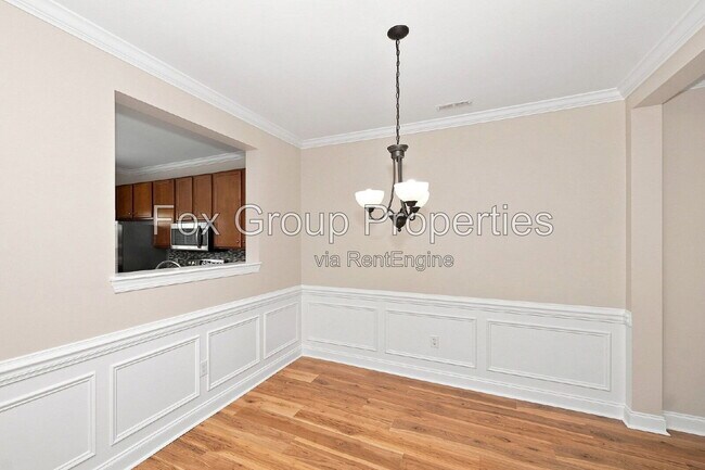 Building Photo - 153 Forest Ridge Rd