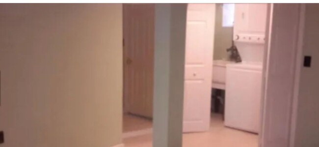 Building Photo - Charming brick duplex, lower unit ... Ask ...