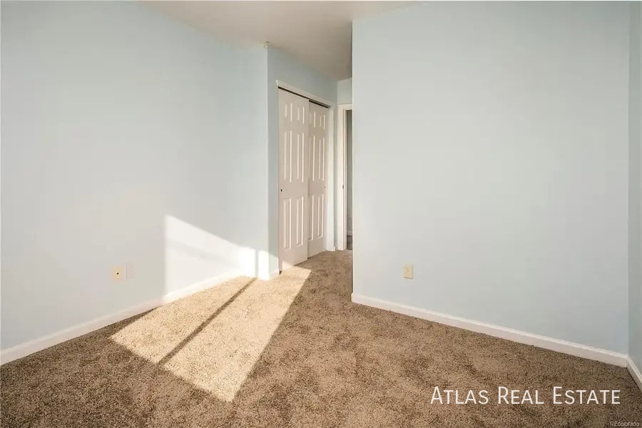 Building Photo - 324 S Yates St