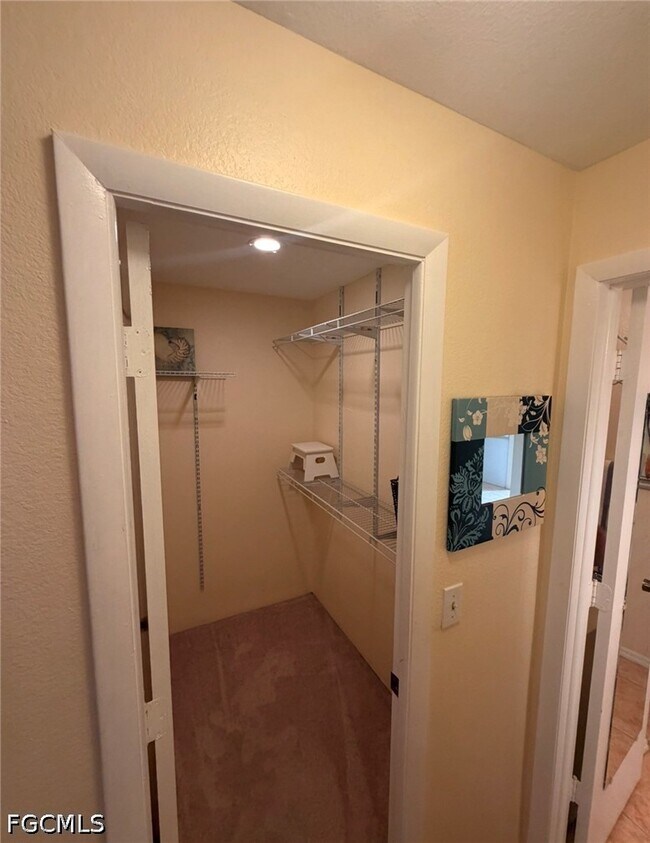 Building Photo - 6300 South Pointe Blvd