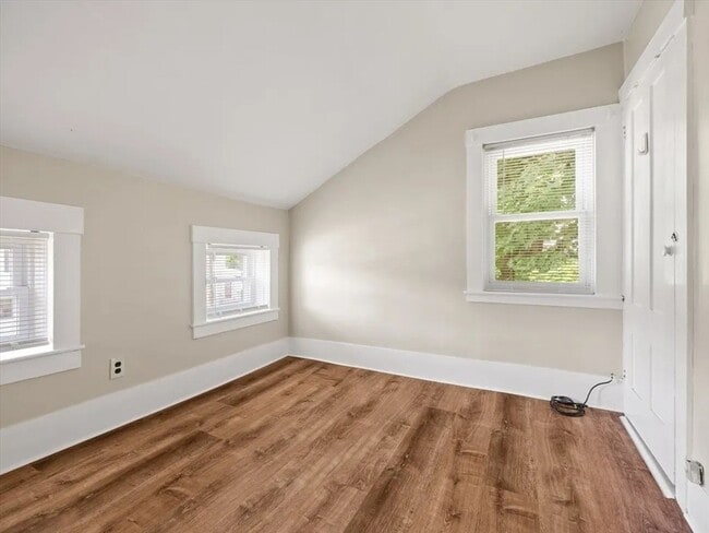 Building Photo - 27-29 Kilby St