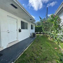 Building Photo - 6157 SW 64th St