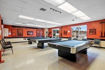 Building Photo - 2723 Dudley Dr W