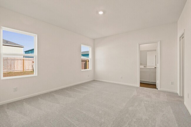 Building Photo - 1117 King Eider