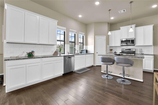 Building Photo - 1715 Billfish Blvd
