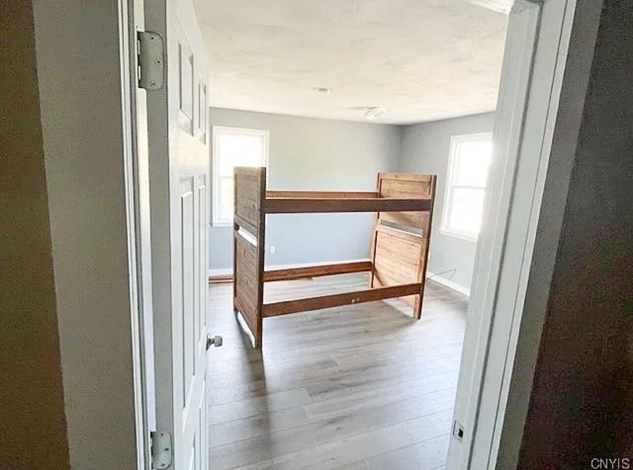 Building Photo - 110 N Main St