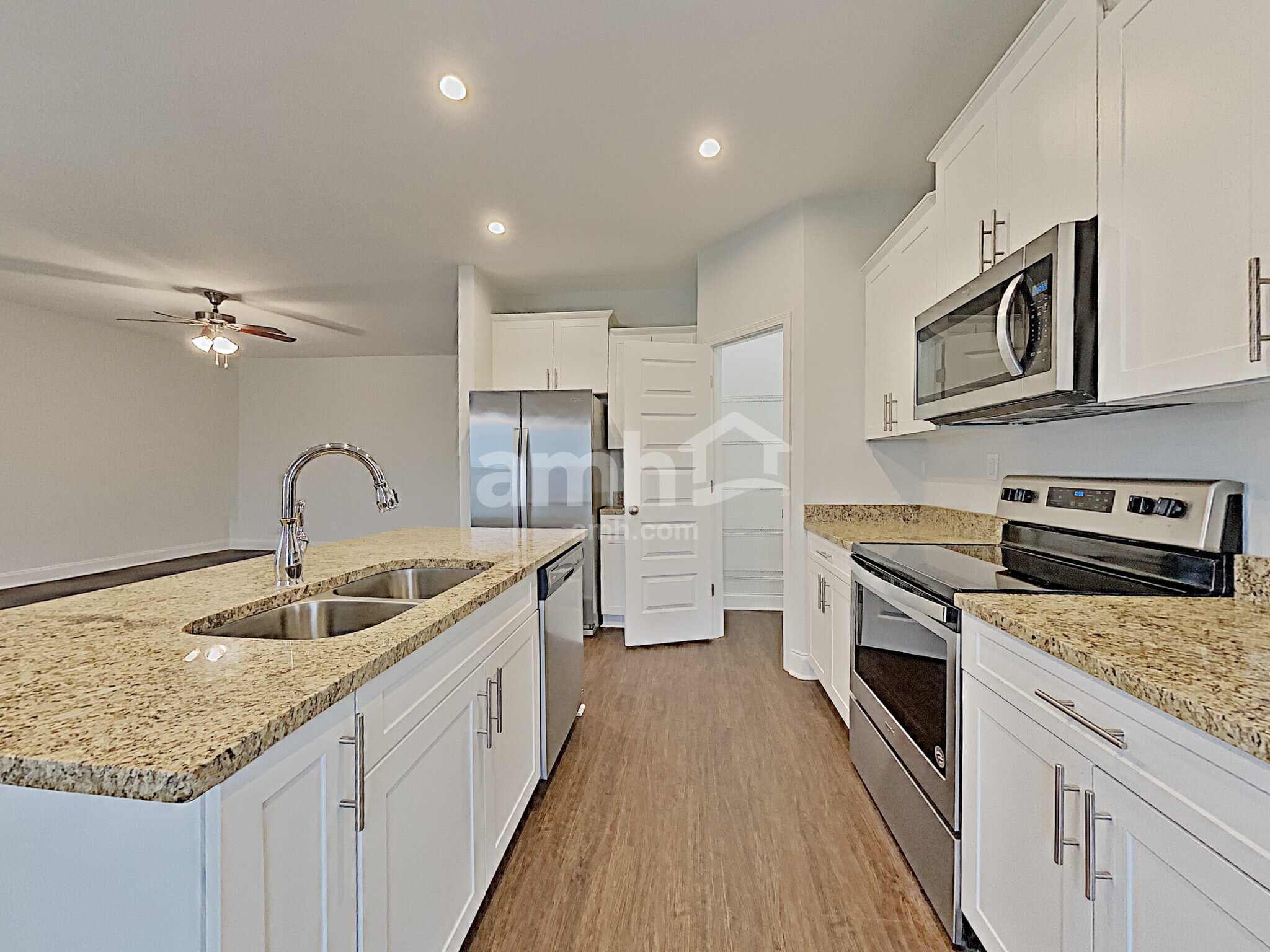 Building Photo - 5039 Mountain Springs Rd