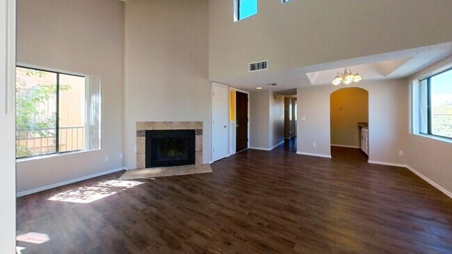 Interior Photo - Villa Delano Apartments