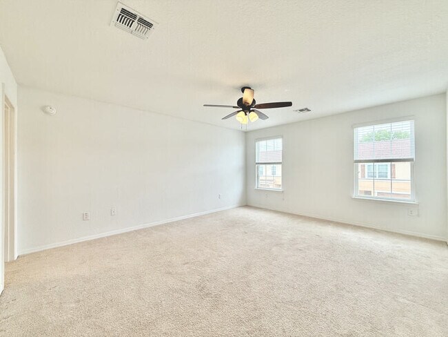 Building Photo - 7211 Merlot Sienna Ave